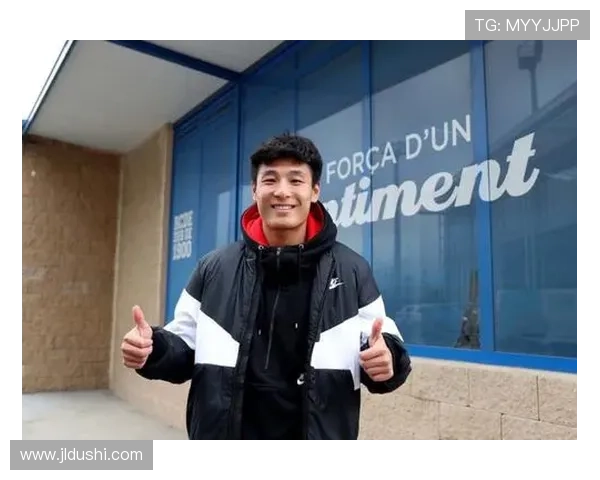 武磊感恩球迷不离不弃的支持 武磊感恩球迷不离不弃的支持